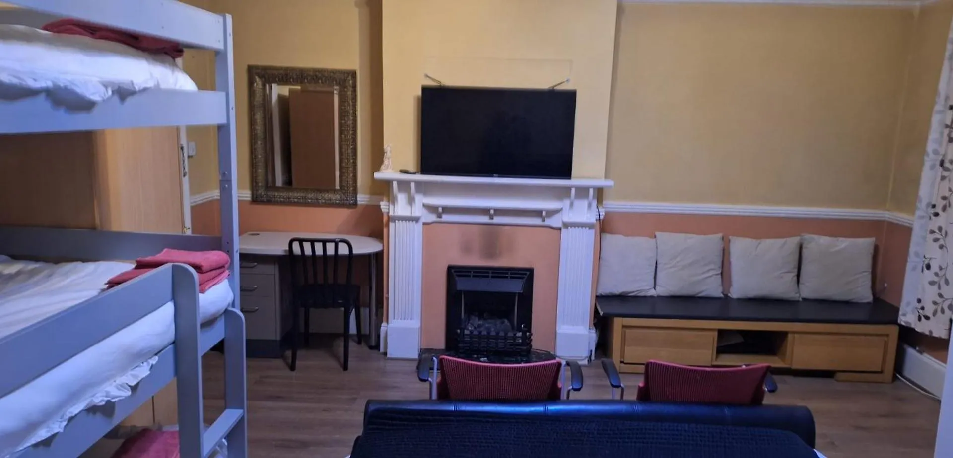 'Aandal House' Bournemouth Apartment Poole